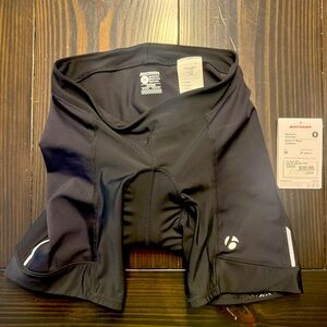 New Bontrager Women’s Sonic 8” Short Size M